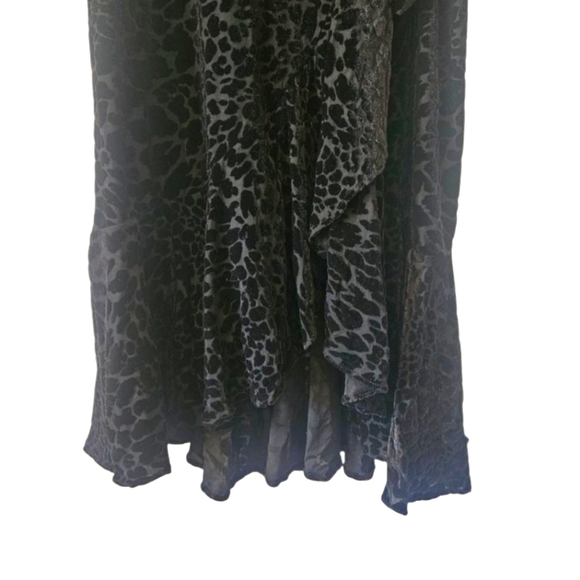 NWT - Calvin Klein - Black Burnout Animal Print Velvet Wrap Dress - Size 4 - Picture 6 of 9
